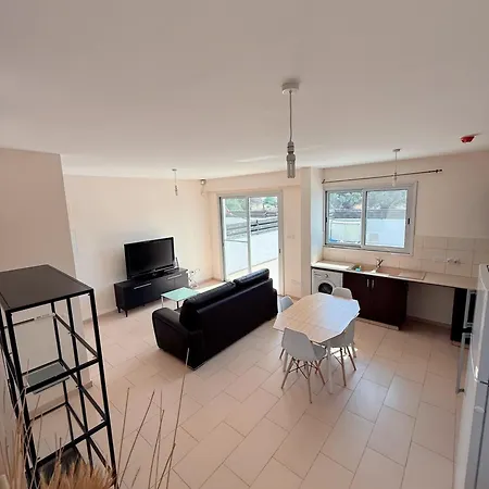 2 Bedroom Villa With Private Pool * Oroklini